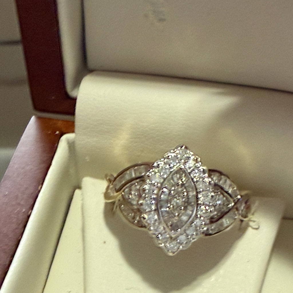 Elegant Genuine Yellow Gold Diamond Ring